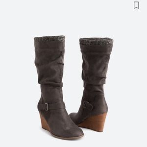 Report Footwear Gray Boots Size 7.5